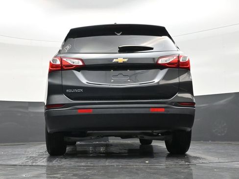 Used 2021 Chevrolet Equinox LS FWD image 23