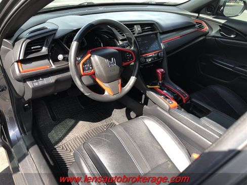 Used 2018 Honda Civic EX-L image 10