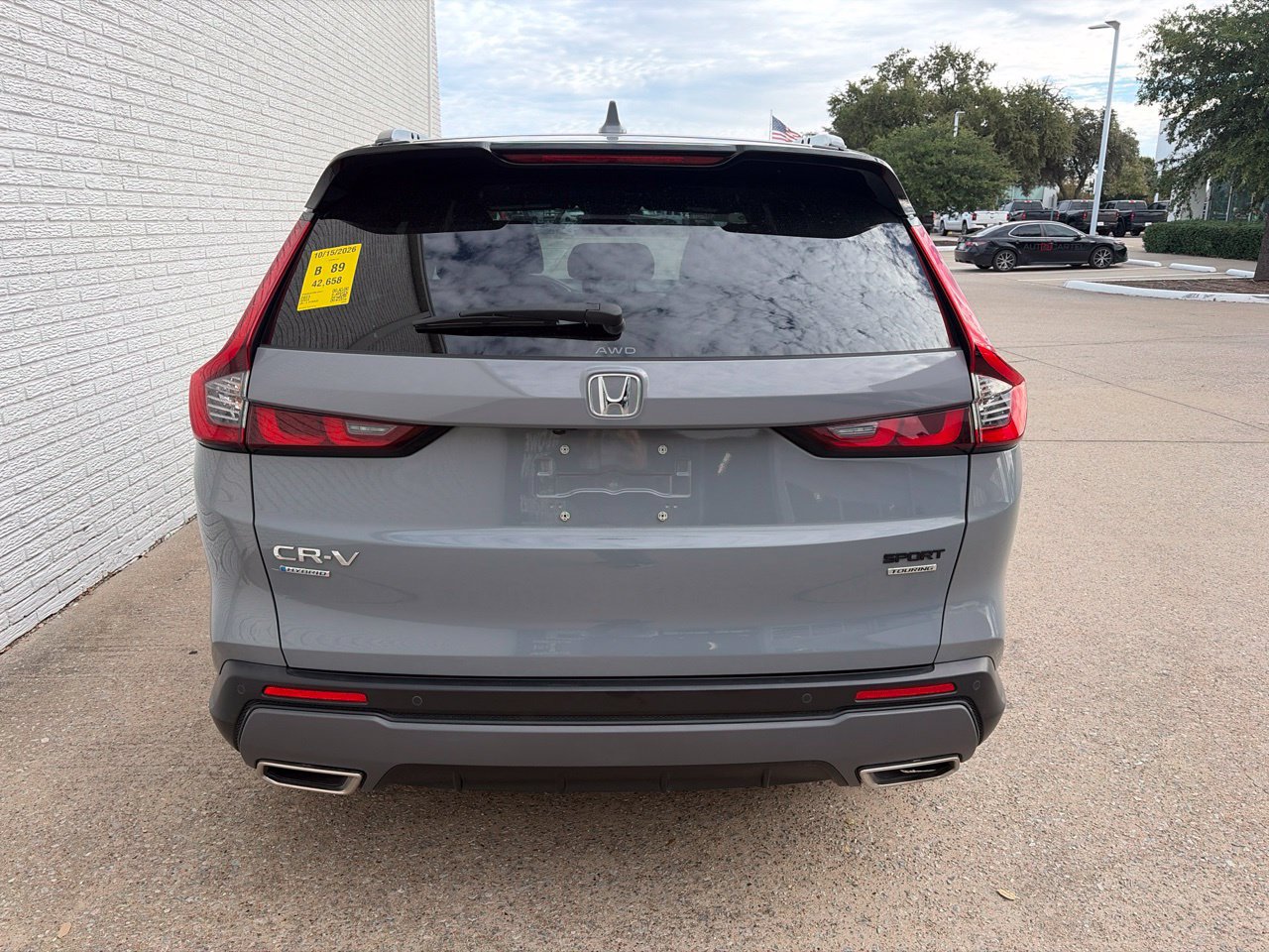 Used 2023 Honda CR-V Sport Touring image 4