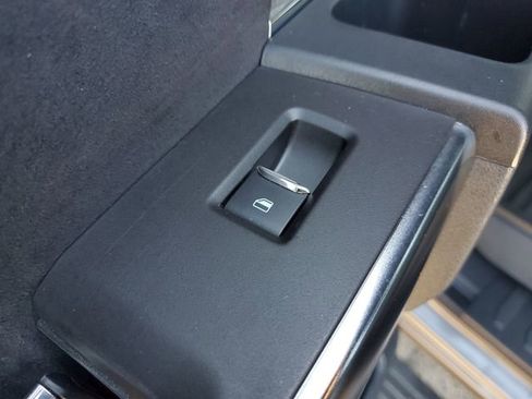 Used 2022 Ford F150 Platinum w/ Equipment Group 701A High image 18