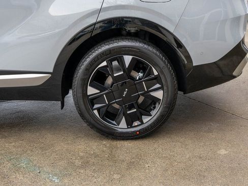 New 2026 Kia Sportage SX image 30