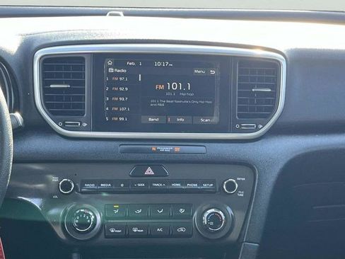 Certified 2020 Kia Sportage LX image 11