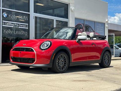 Used 2025 MINI Cooper S FWD image 6