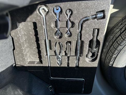 Used 2004 Lexus ES 330 image 19