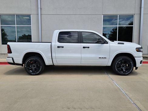New 2026 RAM 1500 2WD Crew Cab image 2