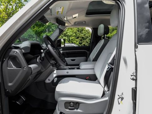 New 2026 Land Rover Defender 110 X AWD/4WD image 4