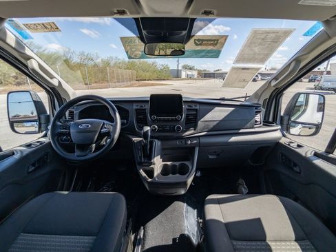 Used 2020 Ford Transit 350 XLT image 18