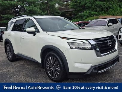 Used 2022 Nissan Pathfinder SL w/ SL Premium Package