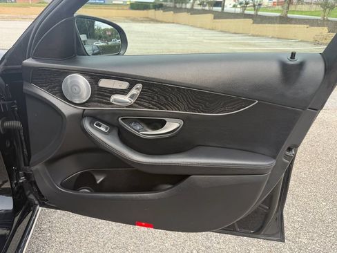 Used 2017 Mercedes-Benz C 300 4MATIC Sedan image 26
