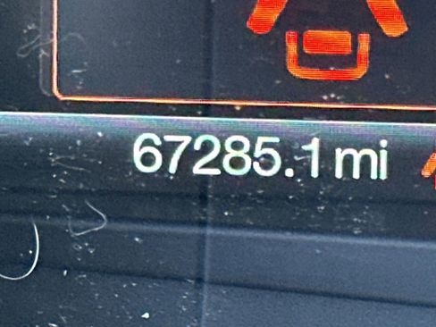 Used 2020 Ford Fusion SE image 27