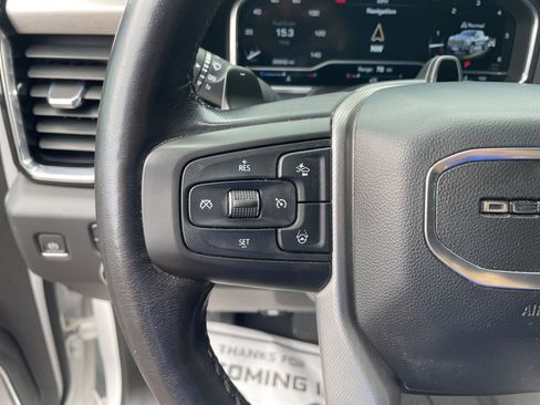 Used 2023 GMC Sierra 1500 Denali w/ Technology Package AWD/4WD image 18