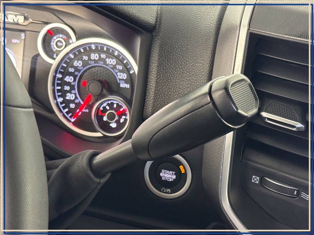 Certified 2026 RAM 2500 Big Horn AWD/4WD image 27