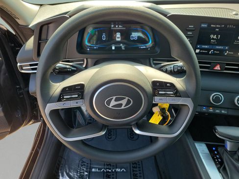 New 2026 Hyundai Elantra SE image 23