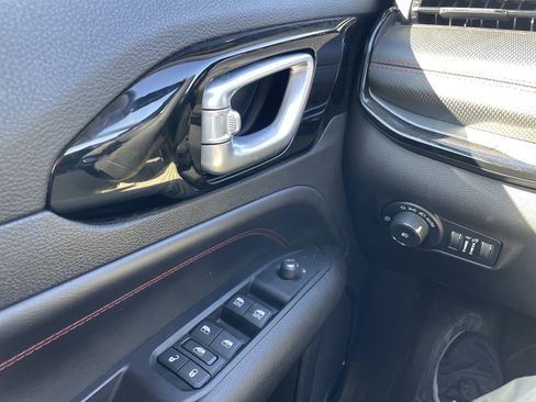 Used 2022 Jeep Compass Trailhawk w/ Trailer Tow Group image 23