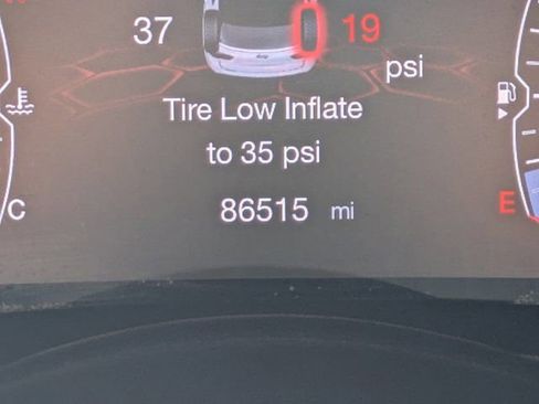 Used 2021 Jeep Compass Latitude w/ Convenience Group image 24