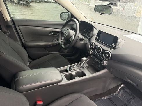 Used 2024 Nissan Sentra S FWD image 19