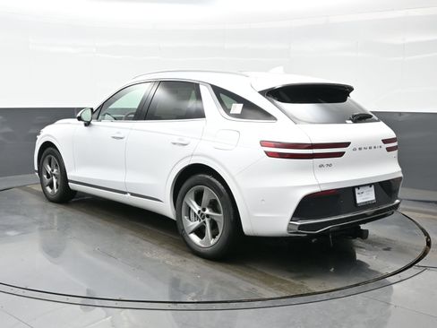 New 2026 Genesis GV70 2.5T Advanced image 4