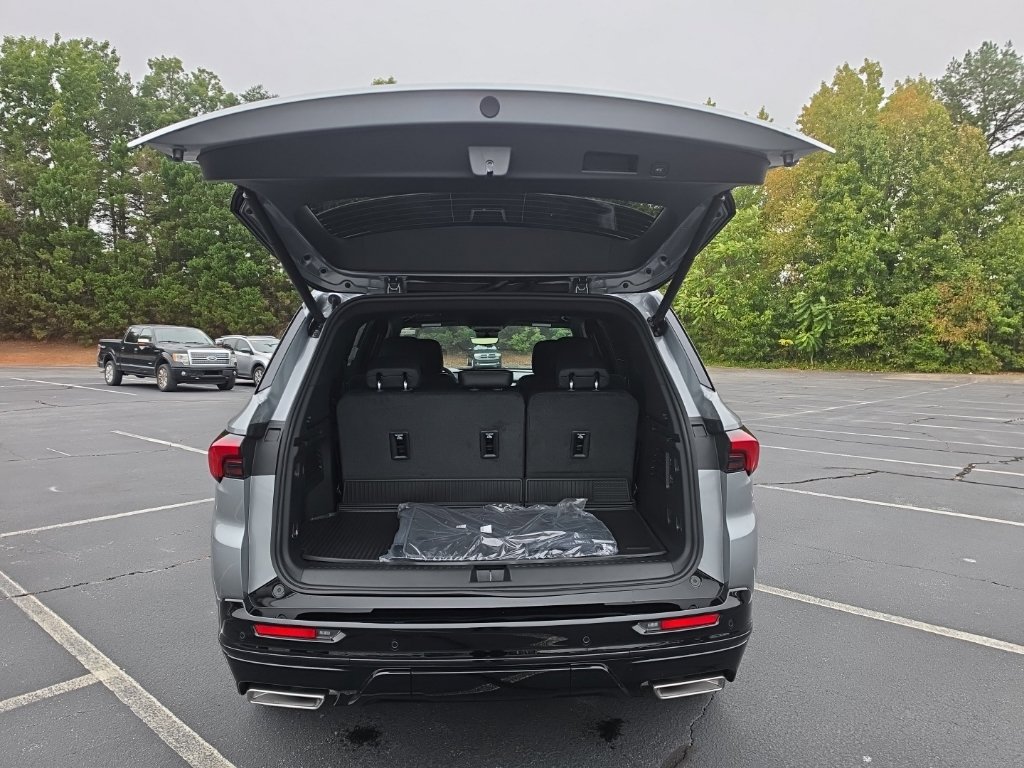 New 2027 Buick Enclave Sport Touring w/ Power Package AWD/4WD image 10