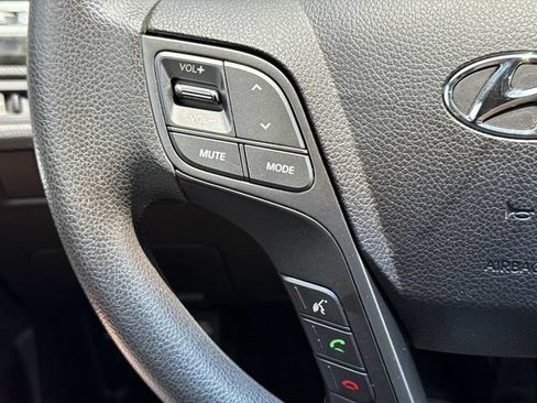 Used 2017 Hyundai Santa Fe Sport FWD image 24