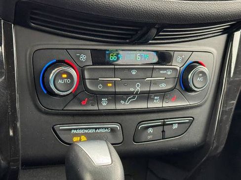 Certified 2017 Ford Escape Titanium image 37