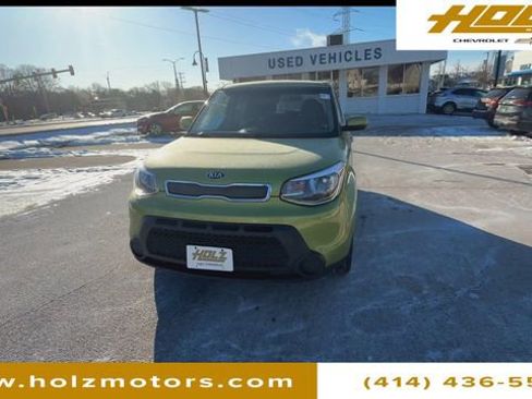 Used 2016 Kia Soul Base image 3