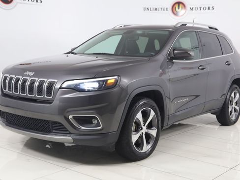 Used 2019 Jeep Cherokee Limited w/ Trailer Tow Group AWD/4WD image 5