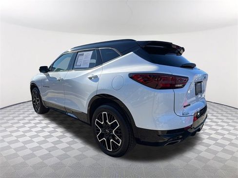 Used 2023 Chevrolet Blazer RS w/ Driver Confidence II Package image 7