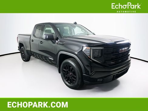 Used 2023 GMC Sierra 1500 Elevation AWD/4WD image 1