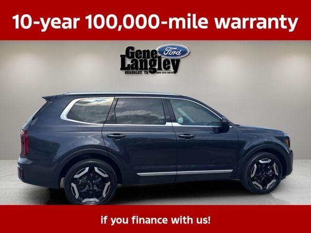 Used 2025 Kia Telluride S FWD image 17