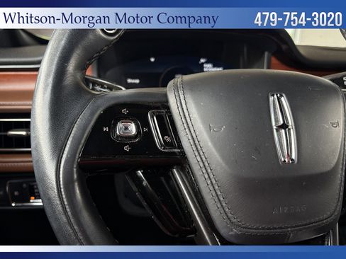Used 2022 Lincoln Aviator Reserve w/ Equipment Group 201A AWD/4WD image 17