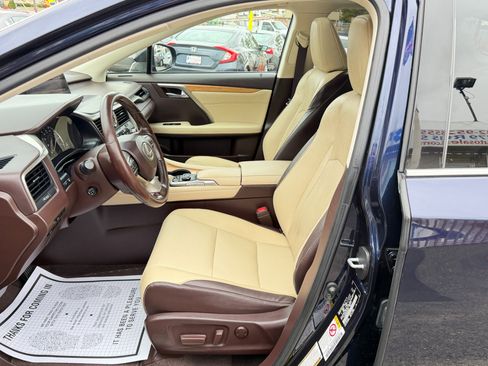 Used 2018 Lexus RX 350L Luxury image 12