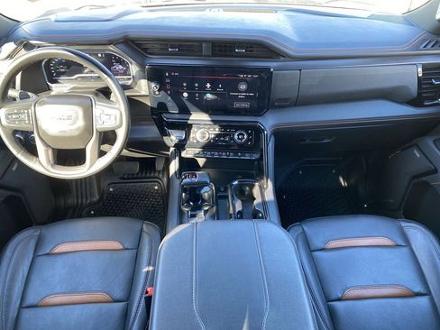 Used 2025 GMC Sierra 1500 AT4 image 20