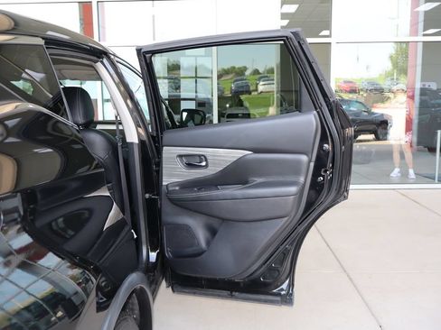 Used 2018 Nissan Murano S w/ Cargo Package FWD image 35