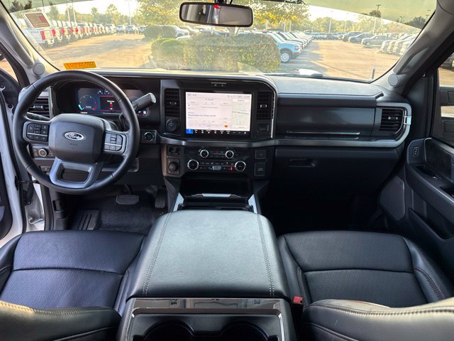 Used 2025 Ford F250 Lariat w/ Lariat Ultimate Package AWD/4WD image 27