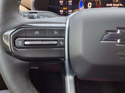 Used 2026 Chevrolet Colorado Trail Boss AWD/4WD image 29