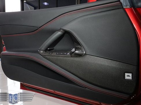 Used 2021 Ferrari 812 GTS RWD image 19