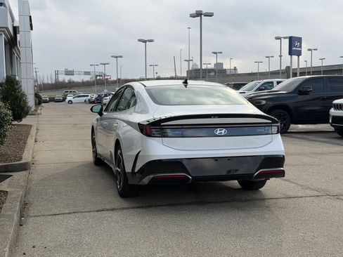 Used 2026 Hyundai Sonata SEL FWD image 7