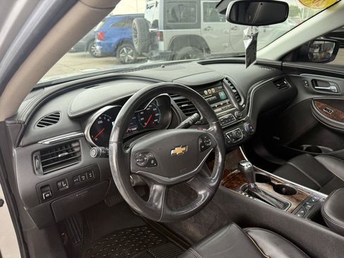 Used 2015 Chevrolet Impala LTZ FWD image 8
