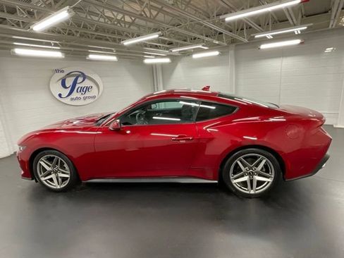 Used 2024 Ford Mustang Coupe RWD image 2