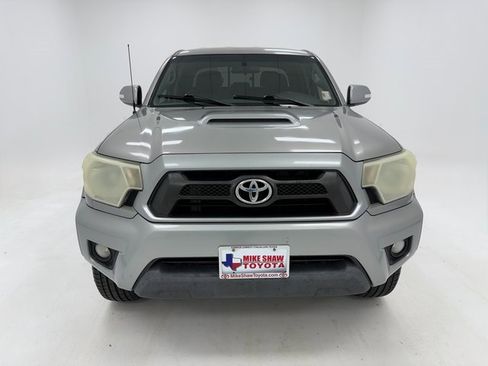 Used 2014 Toyota Tacoma PreRunner image 3