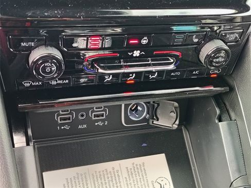 New 2025 Jeep Grand Cherokee L Altitude image 22