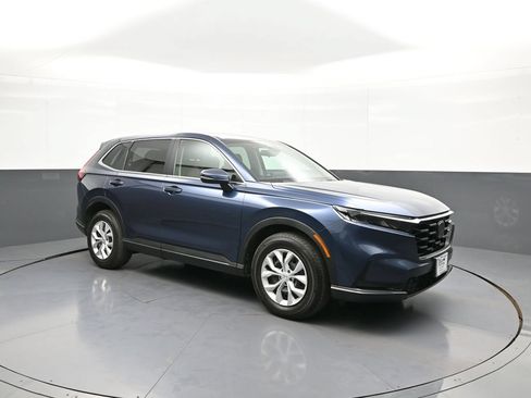 Certified 2025 Honda CR-V LX image 4