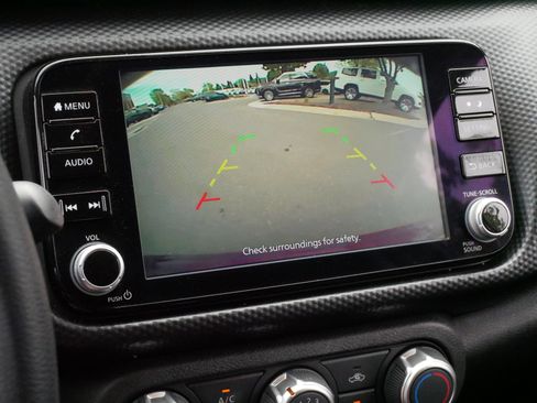 Used 2023 Nissan Kicks SV FWD image 30