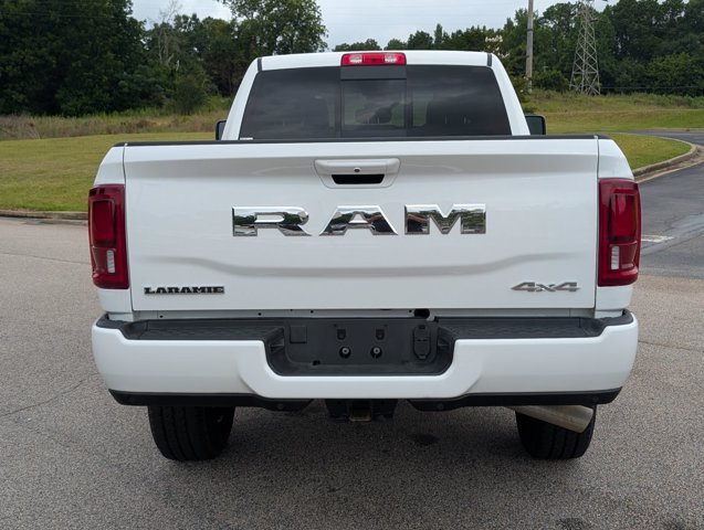 Used 2026 RAM 2500 Laramie AWD/4WD image 8