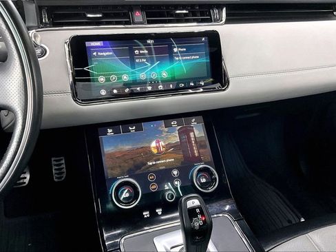 Used 2020 Land Rover Range Rover Evoque First Edition AWD/4WD image 9