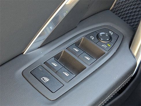 Used 2025 BMW X1 xDrive28i image 22