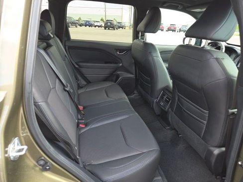 Used 2026 Subaru Forester Limited AWD/4WD image 18