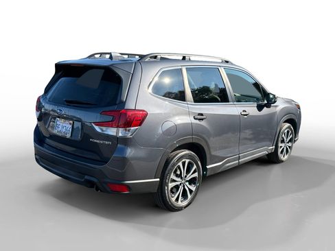 Certified 2023 Subaru Forester Limited image 5