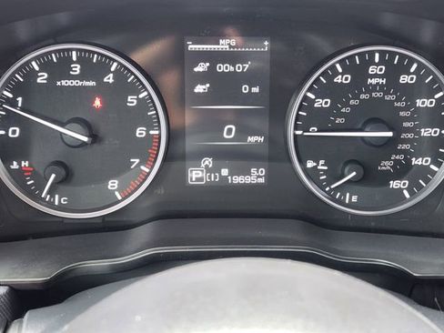 Certified 2025 Subaru Forester Premium AWD/4WD image 16
