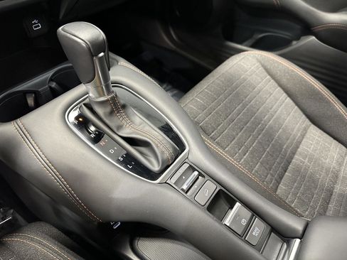 Certified 2025 Honda HR-V Sport image 21